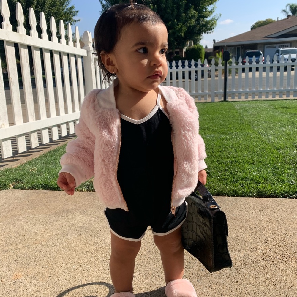 6-9m Pink faux fur zip up jacket